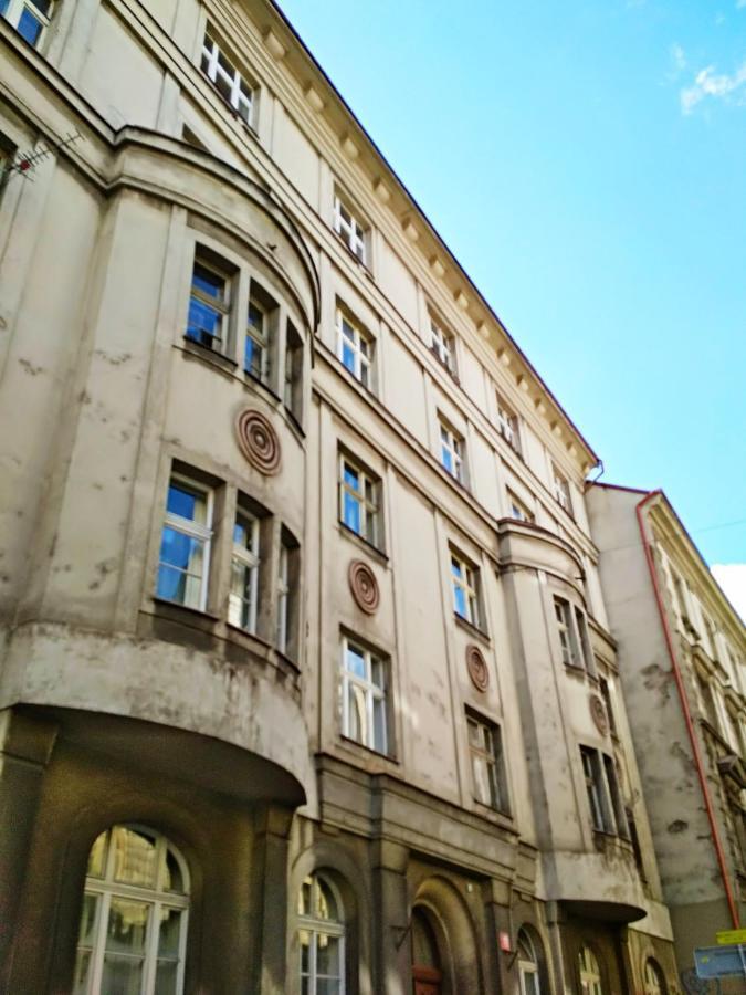 Central Accommodation Angel Praga Zewnętrze zdjęcie