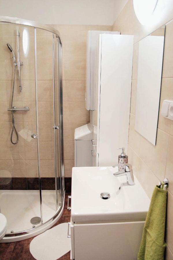 Central Accommodation Angel Praga Zewnętrze zdjęcie